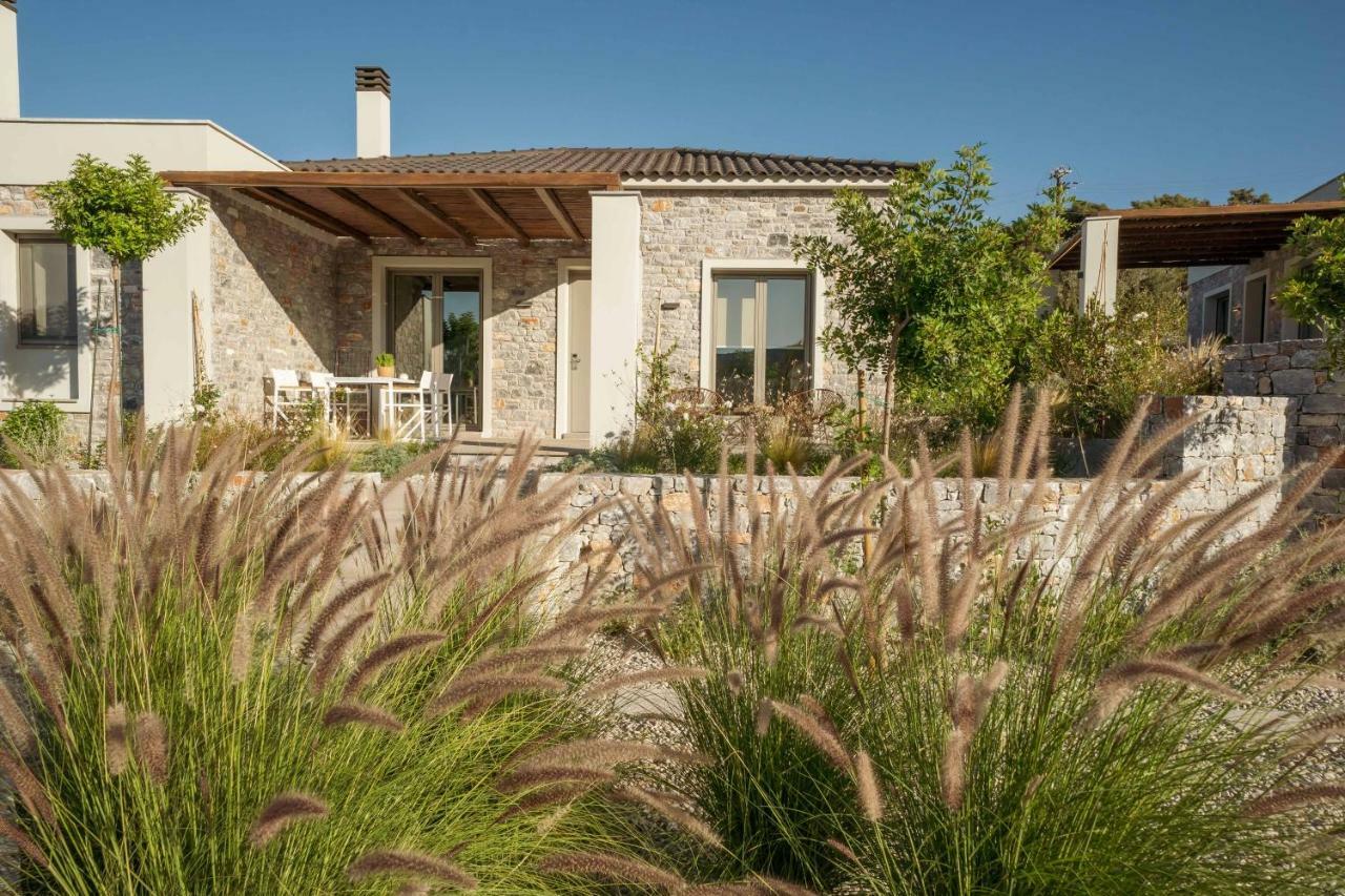 Elies Residences Luxury Apartments Mytilíni エクステリア 写真